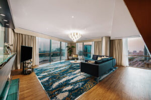 Grand Suite Waterfront_Living Area 2